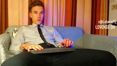 Snapshot of midnighter__ chatting on 11/28/25, 11:57 Alexey or just Alex online show from 11/28/25, 11:57