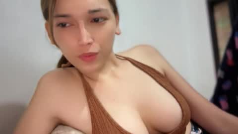 Snapshot of midnightluna_xoxo chatting on 04/11/26, 02:38 Its me Liza online show from 04/11/26, 02:38