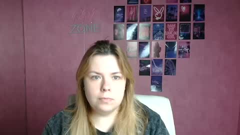 Snapshot of midnightmariana chatting on 06/17/26, 05:21 Mariana online show from 06/17/26, 05:21