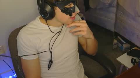 midnightmasc online show from 03/11/26, 05:52