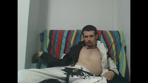 midnightsattire online show from 05/01/26, 11:09