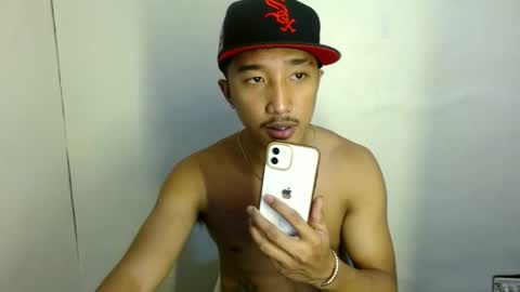 midnightsnackx online show from 06/10/26, 08:46