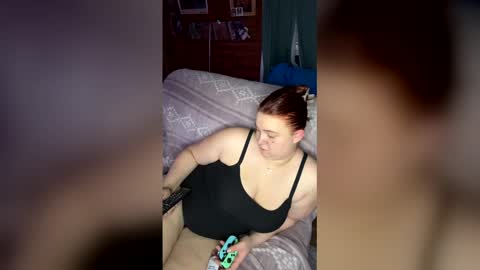 Snapshot of midnightsun0927 chatting on 04/05/26, 05:04 MidnightSun online show from 04/05/26, 05:04