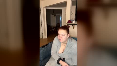 Snapshot of midnightsun0927 chatting on 04/16/26, 05:19 MidnightSun online show from 04/16/26, 05:19