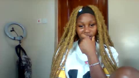 midnightt_tease online show from 09/17/25, 11:56