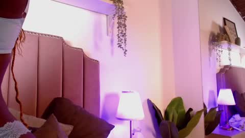    . online show from 04/03/26, 03:37