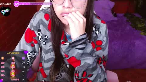 Snapshot of midoriquinn chatting on 10/01/25, 02:23 Midori 7u7 online show from 10/01/25, 02:23