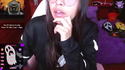 Snapshot of midoriquinn chatting on 10/12/25, 02:05 Midori 7u7 online show from 10/12/25, 02:05