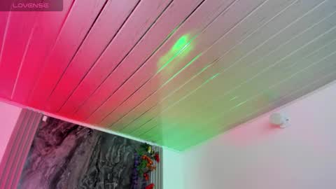 midory_ online show from 10/24/25, 03:47