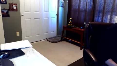 midwestdad09 online show from 12/14/25, 02:11