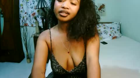 miel_07 online show from 05/16/26, 12:15