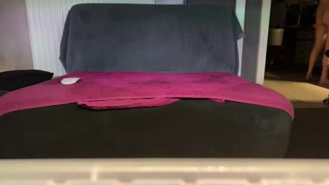 Snapshot of mies35 chatting on 01/04/25, 01:31 mies35 online show from 01/04/25, 01:31