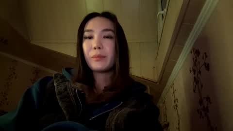 Snapshot of migdaliafenlon chatting on 11/14/25, 03:11 Nova online show from 11/14/25, 03:11