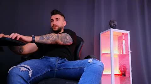 MightyAaron online show from 02/26/25, 04:36