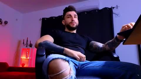 MightyAaron online show from 01/06/26, 05:33