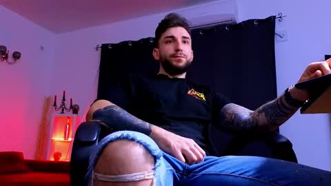 MightyAaron online show from 02/03/26, 03:48