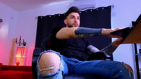 MightyAaron online show from 04/13/26, 04:18