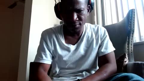 Snapshot of mightymandingo chatting on 04/12/26, 10:37 Mightymandingo online show from 04/12/26, 10:37