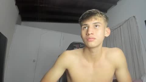 Miguel Hernandez online show from 03/04/25, 07:43