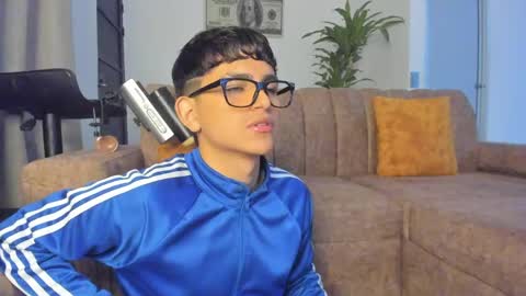 miguel_turqueza online show from 05/24/26, 08:41