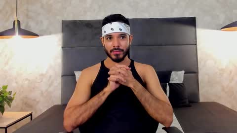 miguelsanfrancisco online show from 10/04/25, 02:37