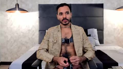 miguelsanfrancisco online show from 11/17/25, 03:07