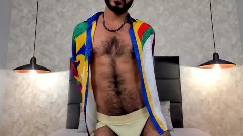 miguelsanfrancisco online show from 12/17/25, 06:14