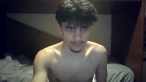 Snapshot of migueltomas34 chatting on 06/10/26, 01:17 migueltomas34 online show from 06/10/26, 01:17