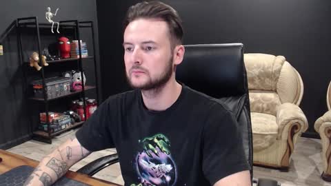 Misha Winchester online show from 10/20/25, 04:07