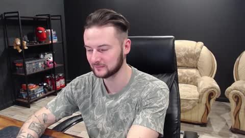 Misha Winchester online show from 12/16/25, 09:14