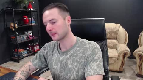 Misha Winchester online show from 12/22/25, 12:24