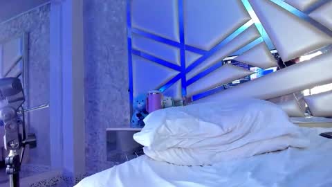 MIA 3 online show from 02/26/26, 12:31