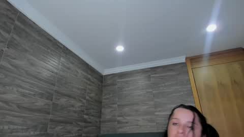 Mia online show from 05/23/26, 07:24