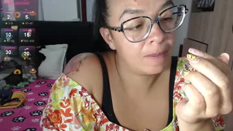 Snapshot of miia_big1boobs chatting on 02/18/25, 08:03 miia big1boobs online show from 02/18/25, 08:03