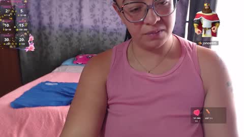 Snapshot of miia_big1boobs chatting on 11/08/25, 04:29 miia big1boobs online show from 11/08/25, 04:29