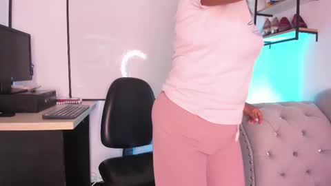 miia_blace online show from 03/19/26, 02:26