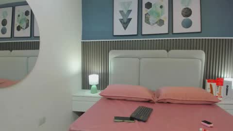 miia_cute18 online show from 03/12/26, 11:38