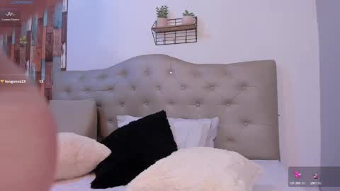 Snapshot of miia_jhones16 chatting on 01/25/25, 02:37 Mia Jhones online show from 01/25/25, 02:37