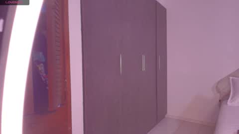 miia_monroy online show from 02/15/26, 10:17