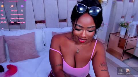 Miia Schwarz  online show from 01/28/25, 06:39