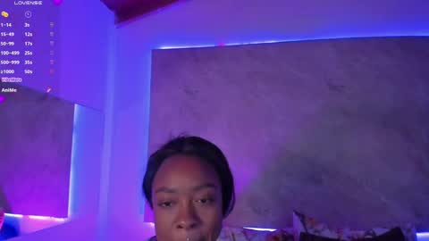 Snapshot of miia_schwarz chatting on 05/15/26, 11:28 Miia Schwarz online show from 05/15/26, 11:28