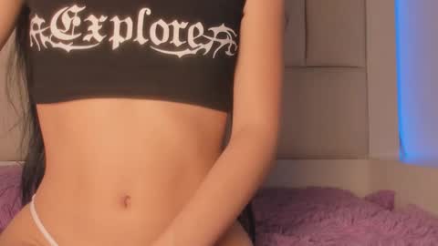 Mia online show from 02/03/26, 03:17