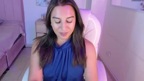 M I I A     online show from 05/30/26, 08:50