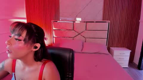 Mia Monroe online show from 12/20/25, 07:32