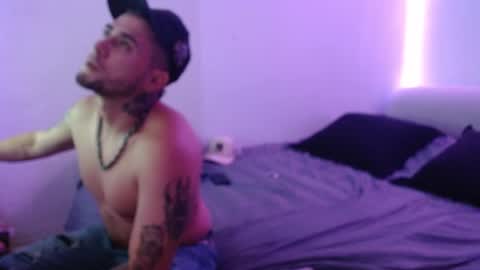 Mia and Liam online show from 12/31/24, 04:27