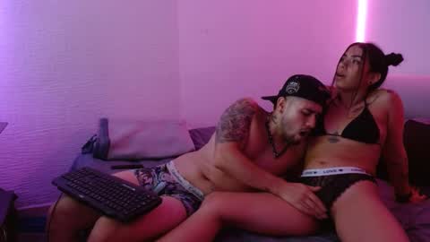 Mia and Liam online show from 01/02/25, 07:12