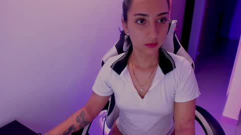 miiller_sofiia online show from 06/03/26, 10:40