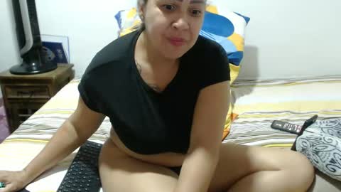 Snapshot of miilu74 chatting on 11/04/25, 06:07 Miilu74 online show from 11/04/25, 06:07