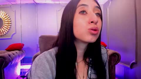 Snapshot of miilu__1 chatting on 02/01/25, 06:54 miilu online show from 02/01/25, 06:54