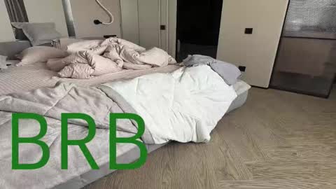 Snapshot of miiraii chatting on 02/28/26, 11:33 miiraii online show from 02/28/26, 11:33